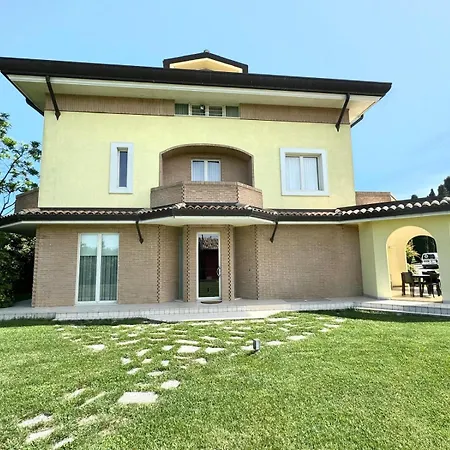 Alloggio per agriturismo Parco Fibonacci *